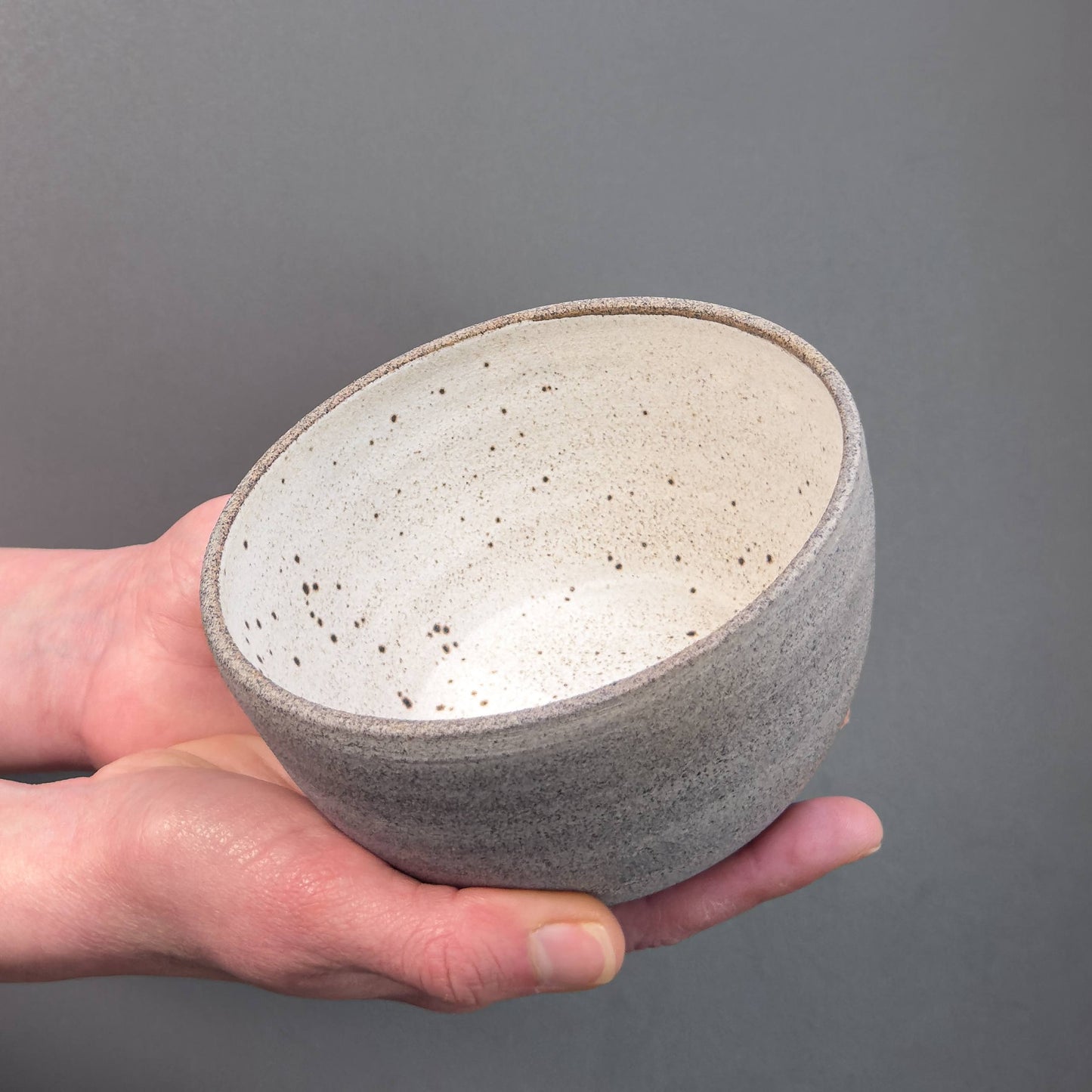 Stoneware Bowl – Speckled White