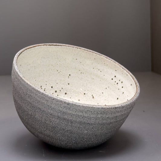 Stoneware Bowl – Speckled White