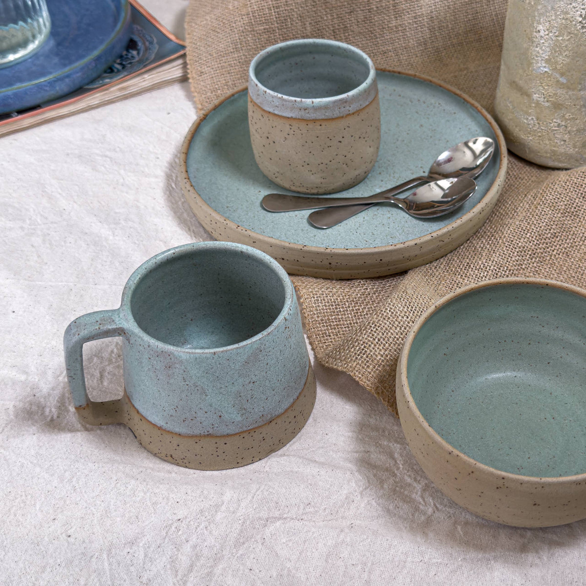 Stoneware Bowl – Sage